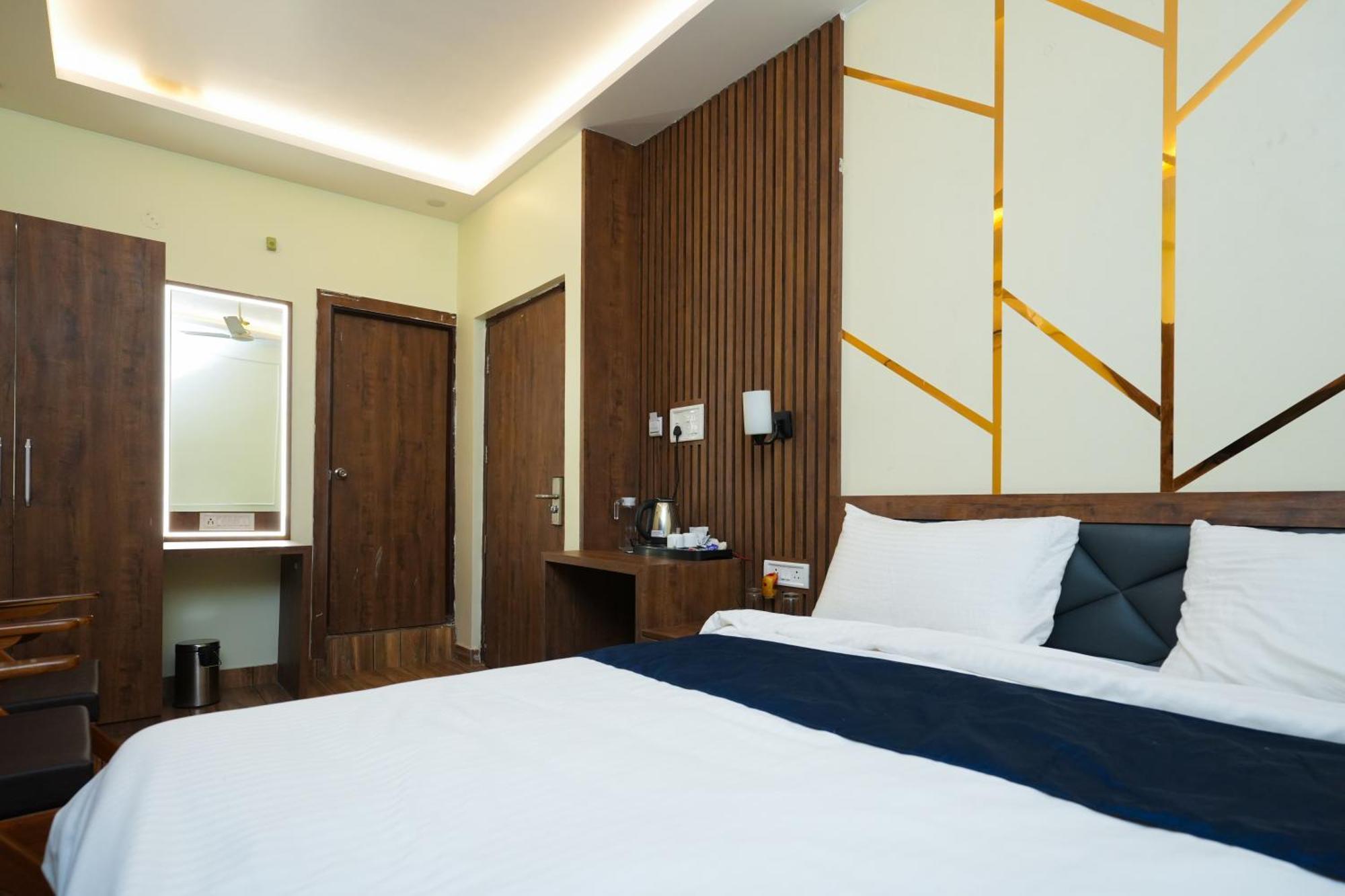 Hotel Pavitra Purnia Eksteriør billede